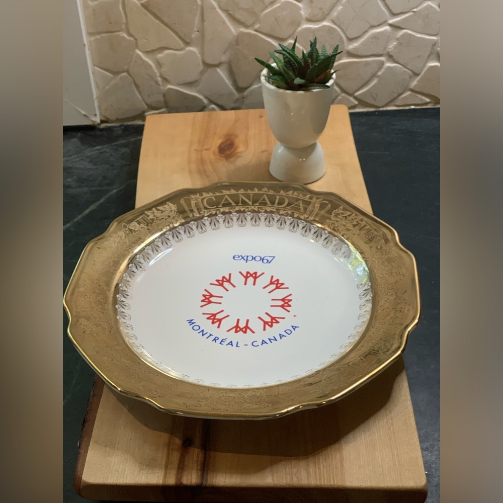 EXPO 67 | Decorative Souvenir Plate w/ 22 KT Gold Trim